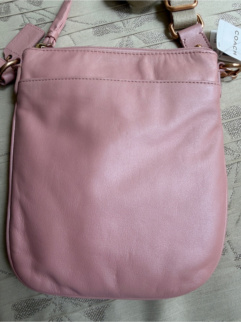 Nwt Coach Pink Pearl Leather Pleated Crossbody Messenger Bag - Picture 3 of 5